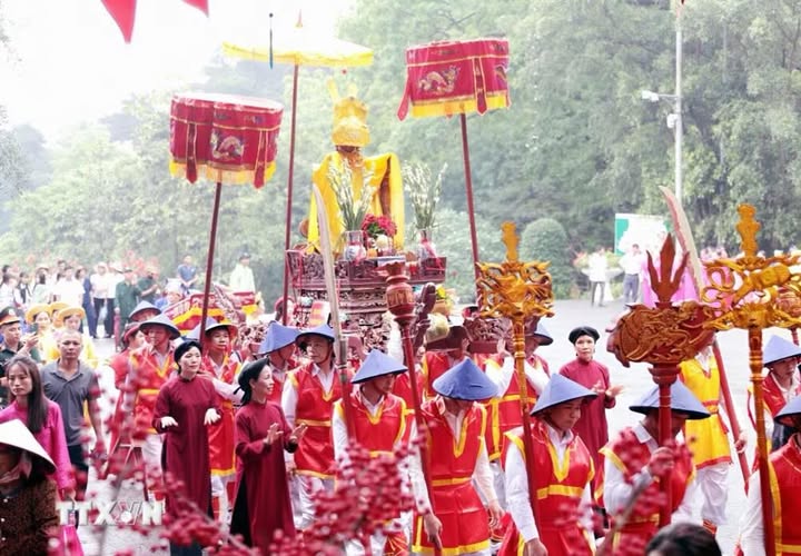 Giỗ Tổ mùng Mười tháng Ba