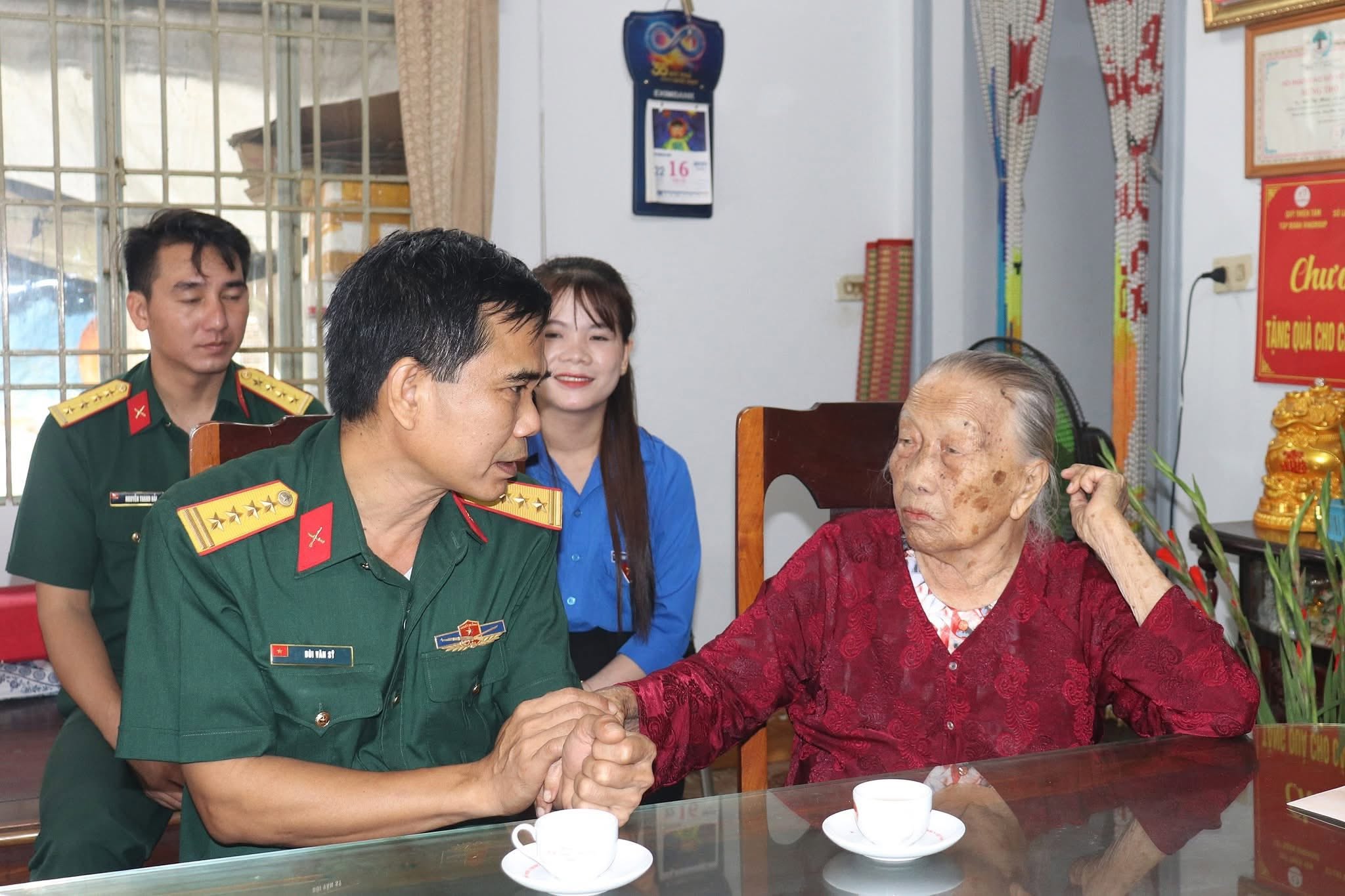 CÂU CHUYỆN THỜI HOA LỬA (13)