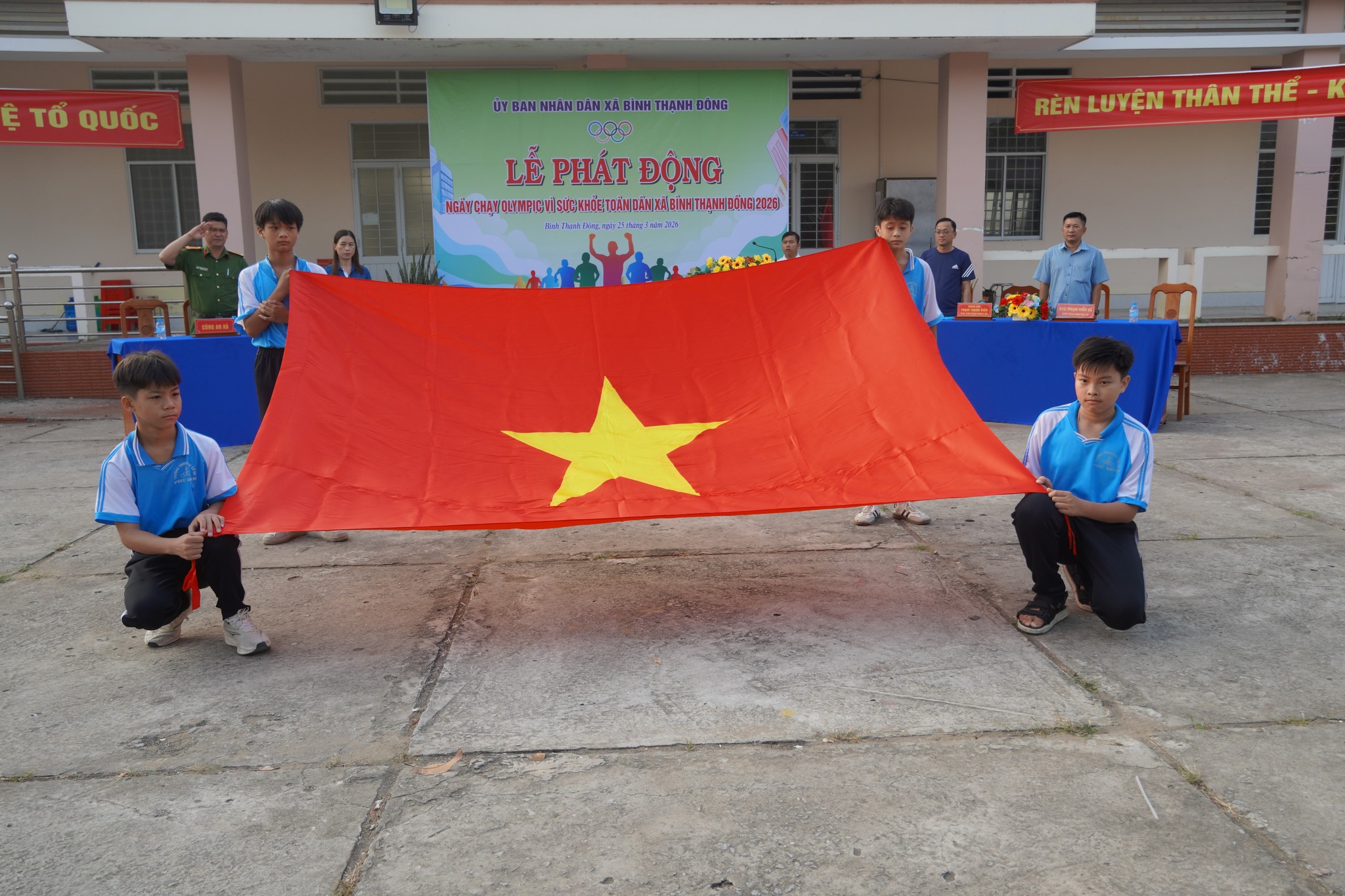 làm theo lời Bác