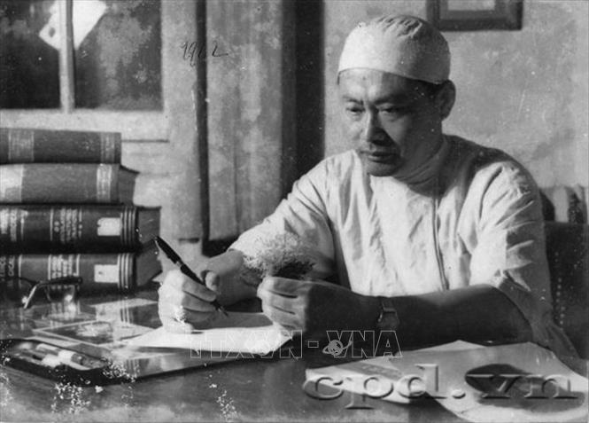 Tôn Thất Tùng - 'Cha đẻ' phương pháp mổ gan khô khiến thế giới kinh ngạc