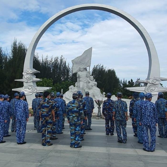 Lời thề giữa đảo Gạc Ma vang mãi suốt 38 năm qua (1)