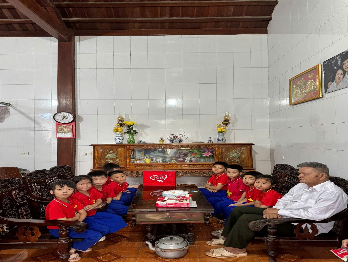 Nguyễn Bá Hùng – một thương binh từng trực tiếp tham gia chiến đấu trong những năm tháng chiến tranh ác liệt.
