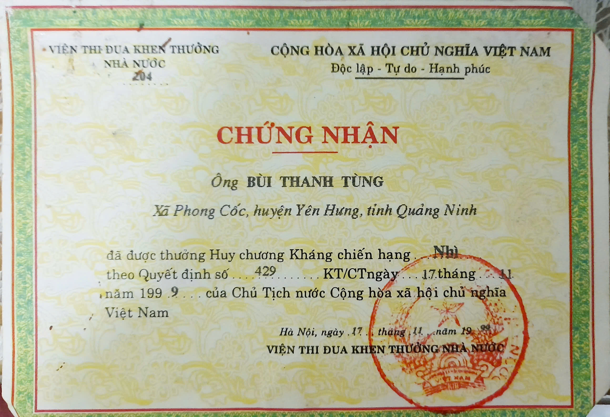 Chứng nhận Huy chương Kháng chiến Hạng Nhì của ông Bùi Thanh Tùng