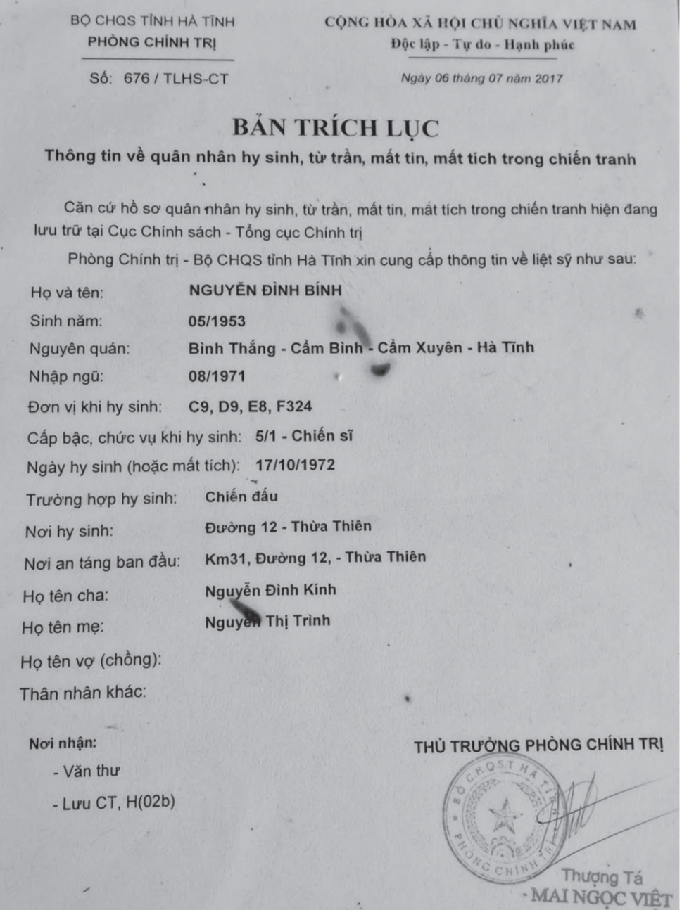 TỪ TRANG SÁCH ĐẾN CHIẾN HÀO