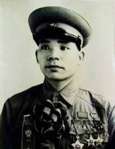 Anh hùng Lực lượng vũ trang nhân dân Đinh Văn Mẫu (1922–2007)