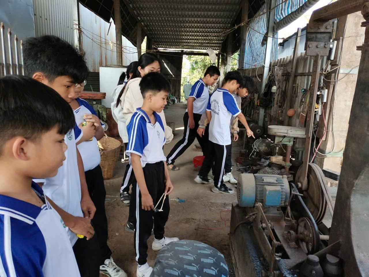 THAM QUAN, HỌC TẬP LÀNG NGHỀ TRUYỀN THỐNG NĂM HỌC 2025-2026