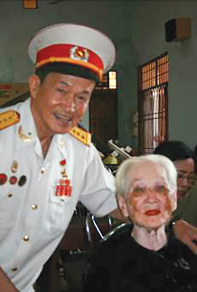 Những người mẹ đất Củ Chi anh hùng