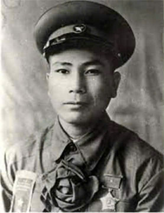 CÂU CHUYỆN HOA LỬA-CHU VĂN MÙI
