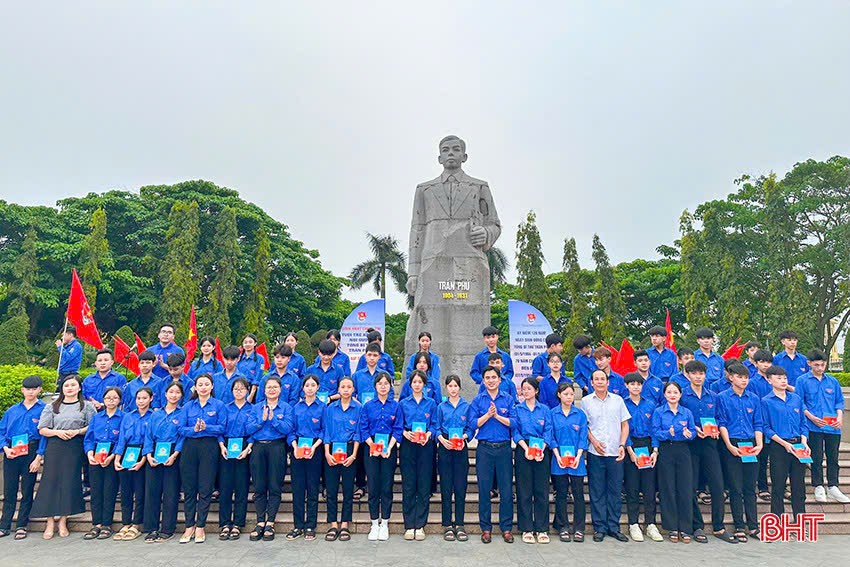 Tuổi trẻ Hà Tĩnh noi gương Tổng Bí thư Trần Phú" - đợt sinh hoạt sôi nổi, sâu rộng