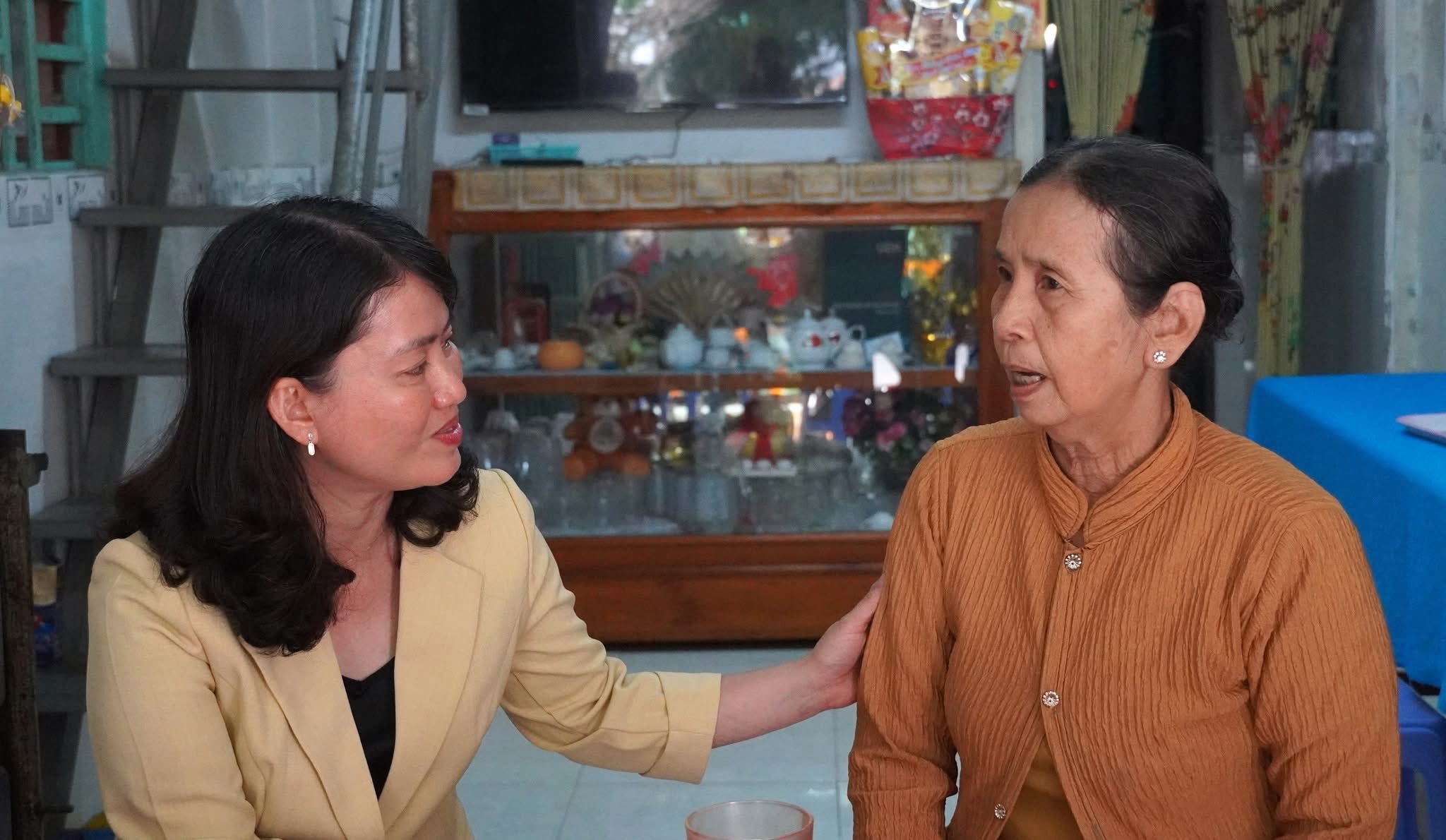 Gia đình người có công