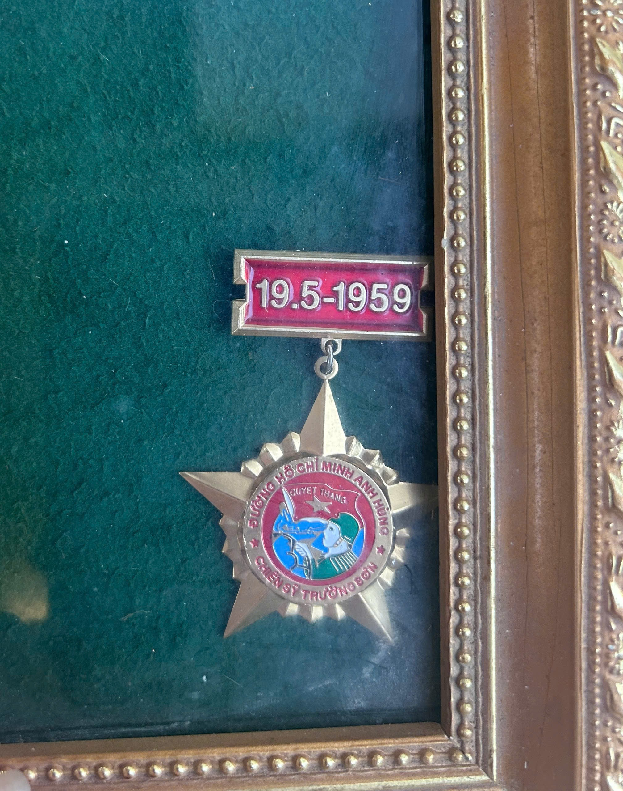 Kỷ niệm chương Chiến sỹ Trường Sơn  1959