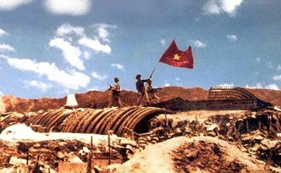 Quyết định lịch sử và lời dặn "Chắc thắng mới đánh" của Bác Hồ tại Điện Biên Phủ