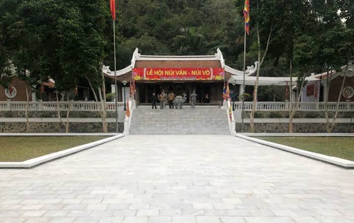Lưu Trung: Cội rễ trầm mặc và mạch nguồn giấu bóng của nghĩa quân Lam Sơn