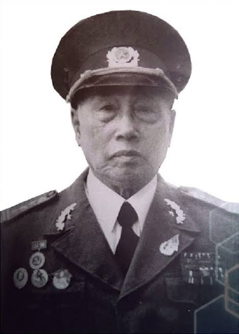 Đèn mõm nhái của Anh hùng Lộc Văn Trọng