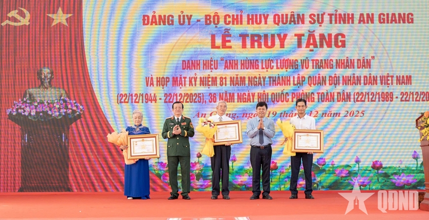 Những ngọn lửa không tắt
