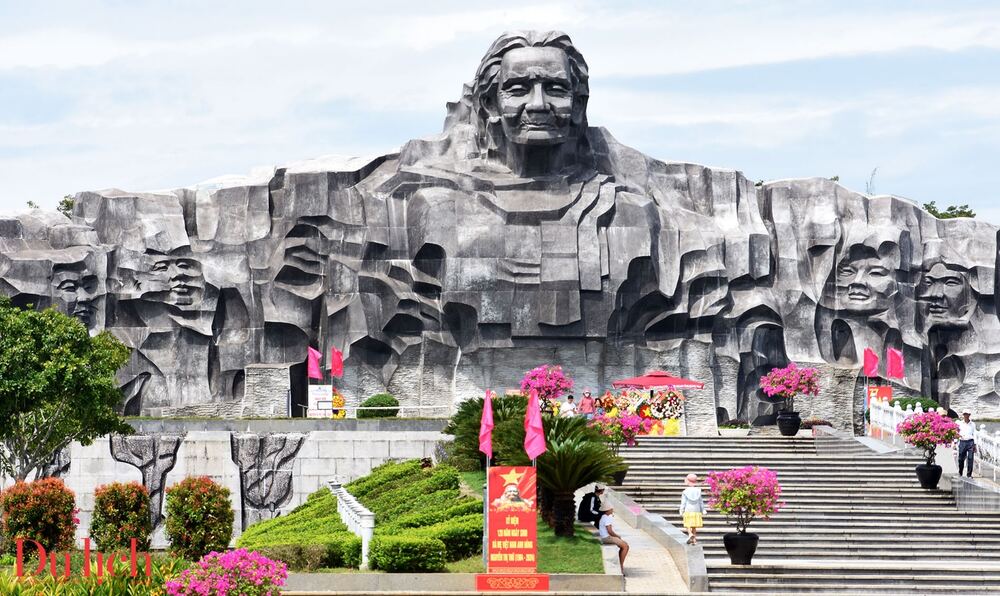 Mẹ Nguyễn Thị Thứ - Biểu tượng hy sinh bất tử của Mẹ Việt Nam Anh hùng.