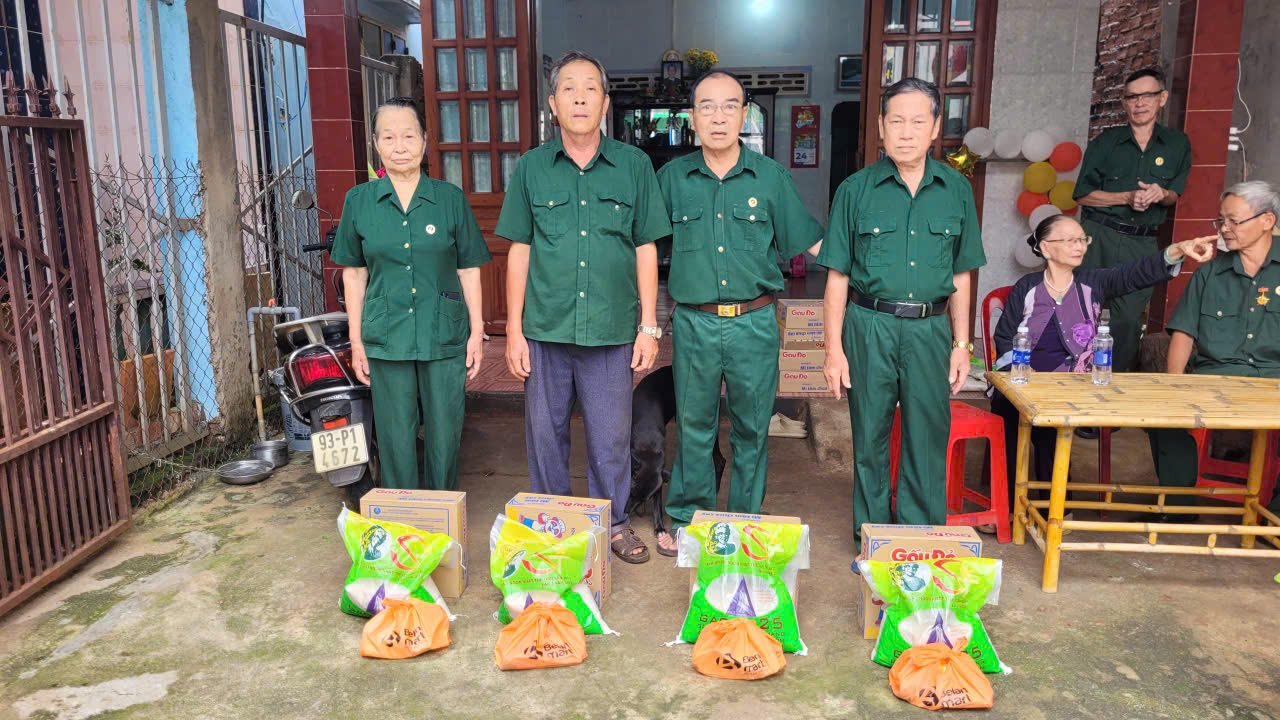 Kỷ luật giờ giấc nghiêm ngặt trong mọi nếp sinh hoạt đời thường