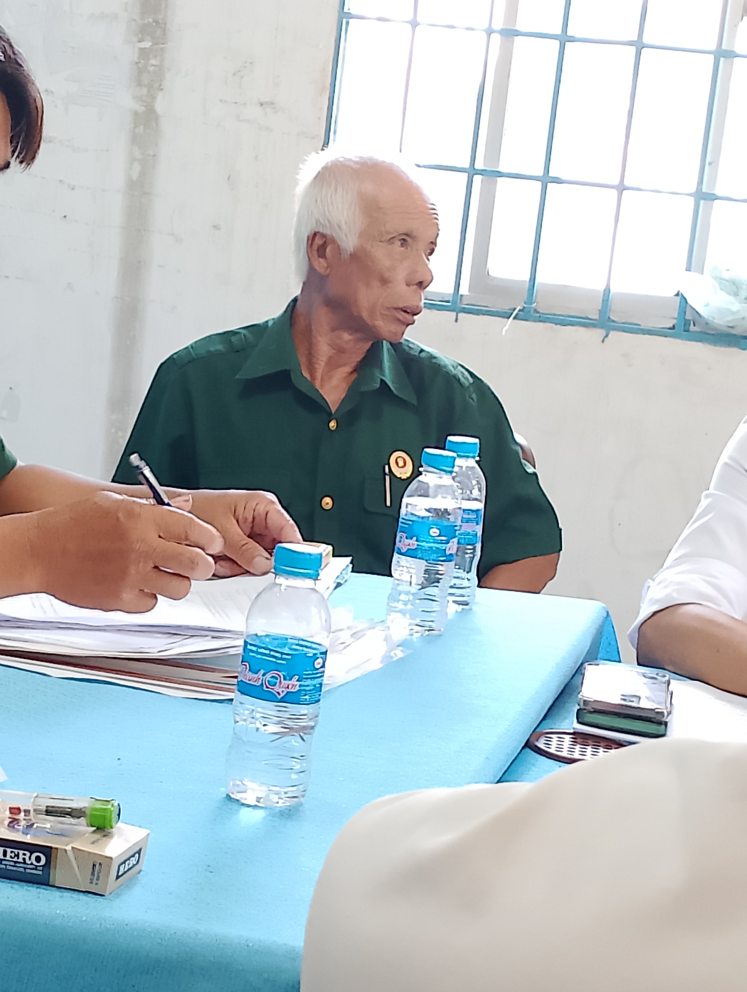 Ly nước đầu nguồn