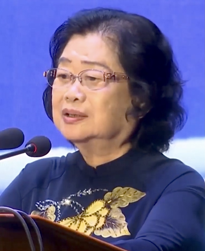Chân dung: Trương Mỹ Hoa