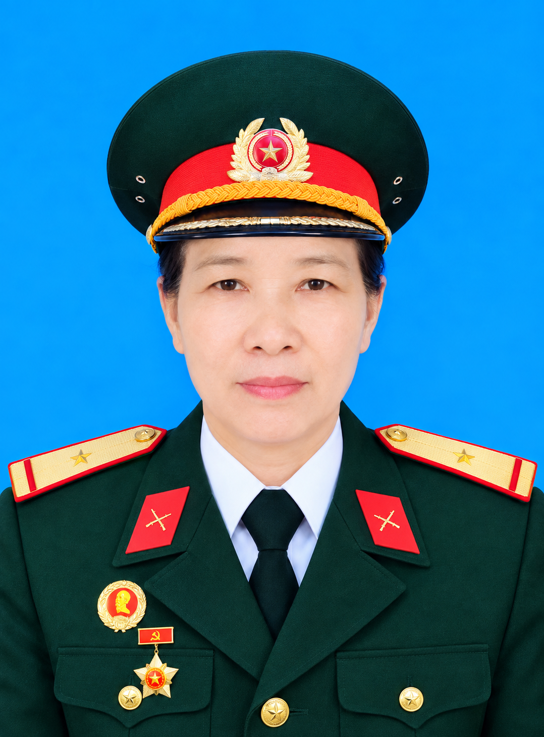 NGƯỜI NỮ QUÂN NHÂN KIÊN TRUNG - GƯỜNG SÁNG TRONG SỰ NGHIỆP BẢO VỆ TỔ QUỐC