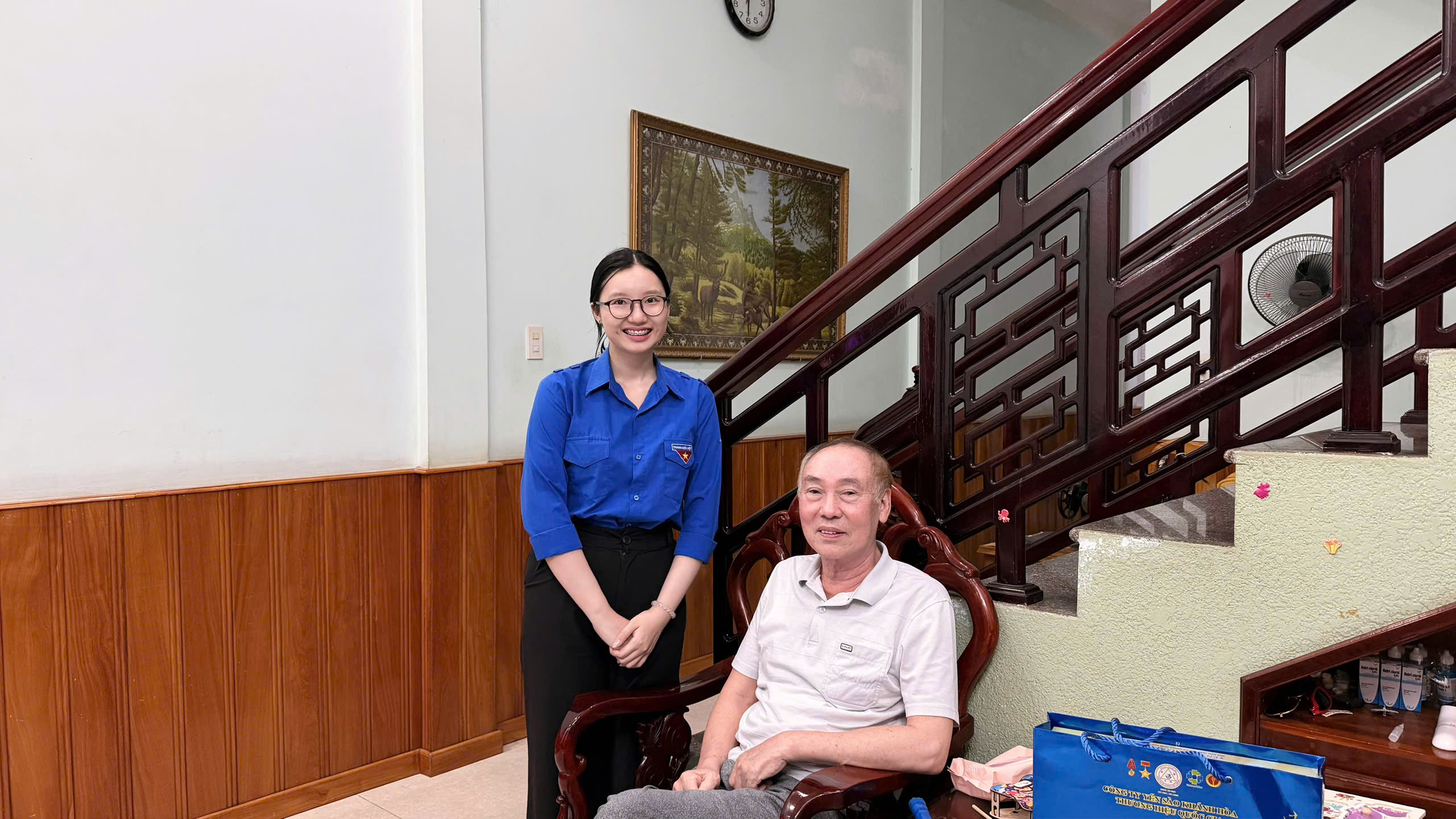 NHỮNG NỐT NHẠC THẦM LẶNG CỦA THỜI HOA LỬA
