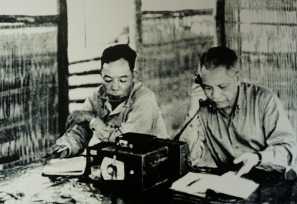 ĐẠI TƯỚNG VĂN TIẾN DŨNG – VỊ TƯỚNG QUYẾT THẮNG, NHÀ THAO LƯỢC XUẤT CHÚNG