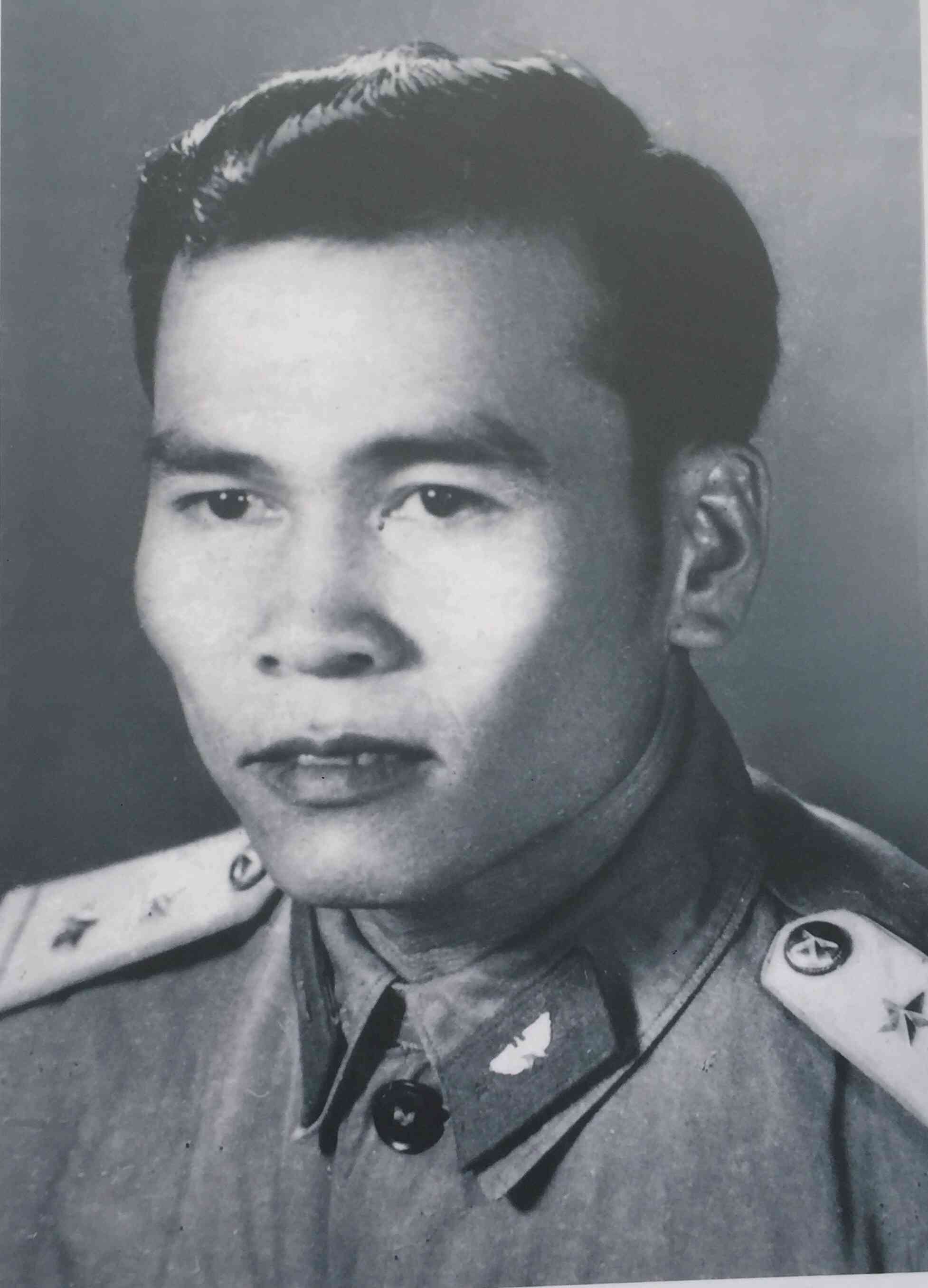 MỘT THỜI HOA LỬA – ANH HÙNG NGUYỄN VĂN ĐỪNG