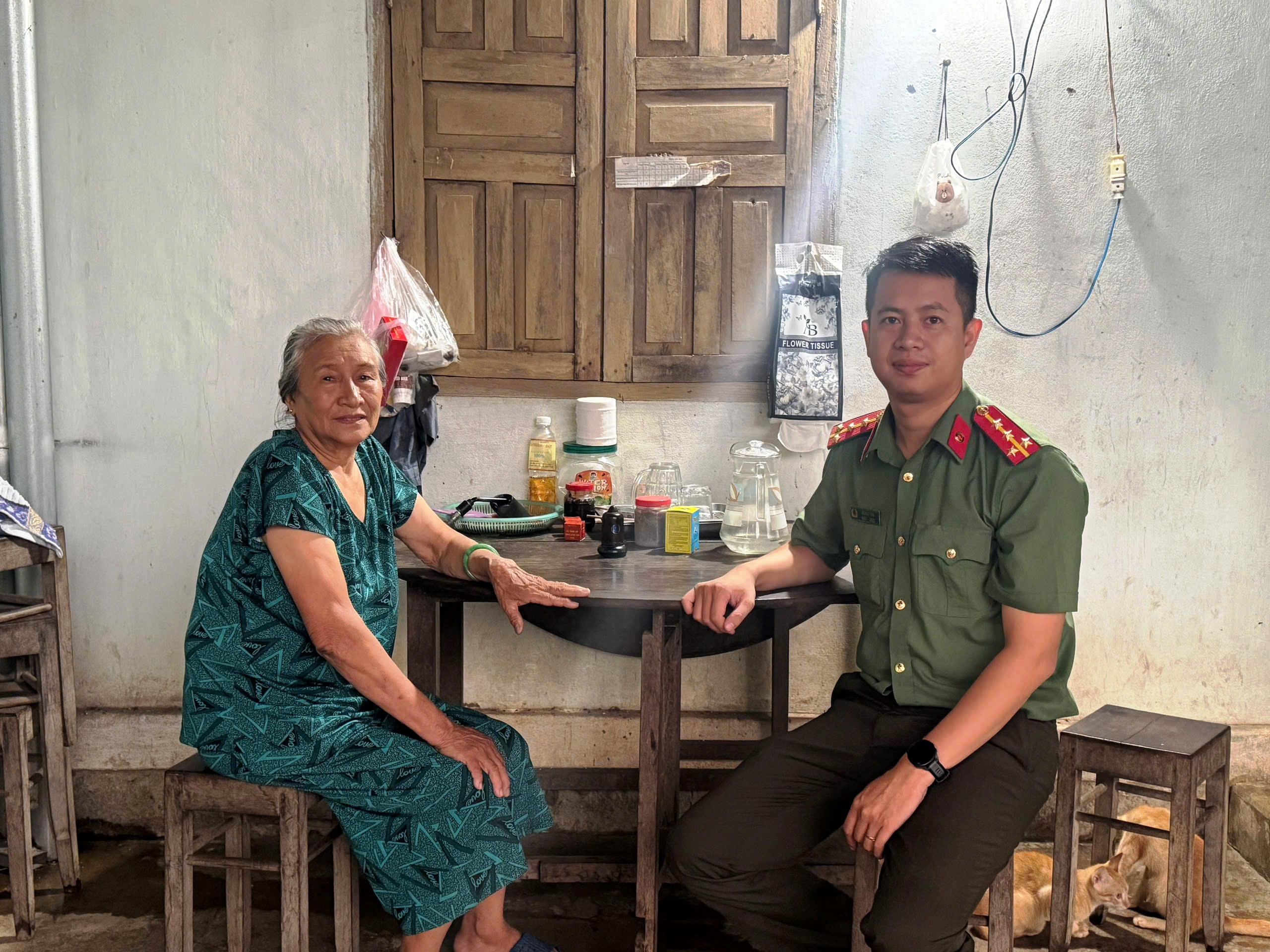 Những người ở lại trong miền nhớ