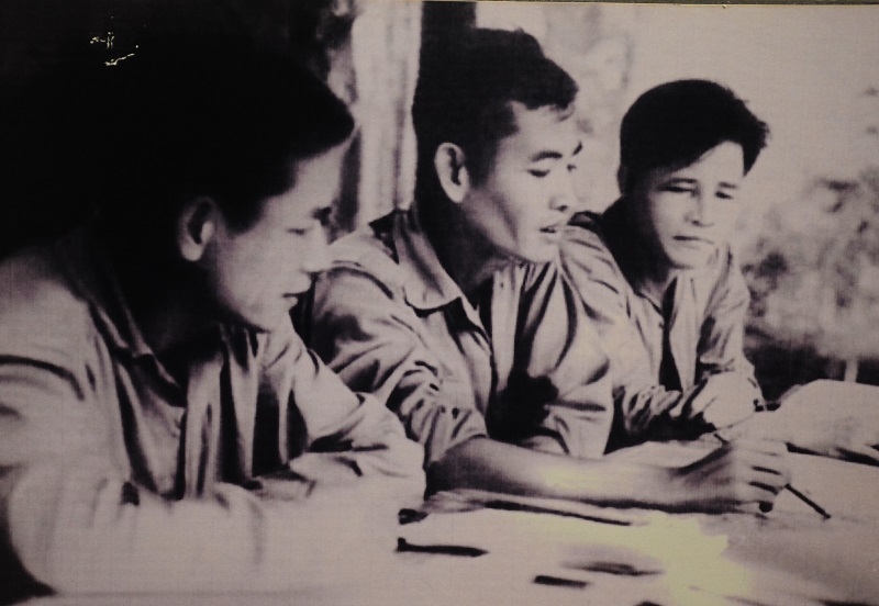 NGUYỄN CHÍ THANH – NGỌN LỬA NGƯỜI ĐỂ LẠI