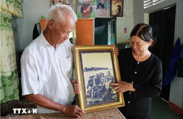 Nhân chứng sống của một thời hoa lửa