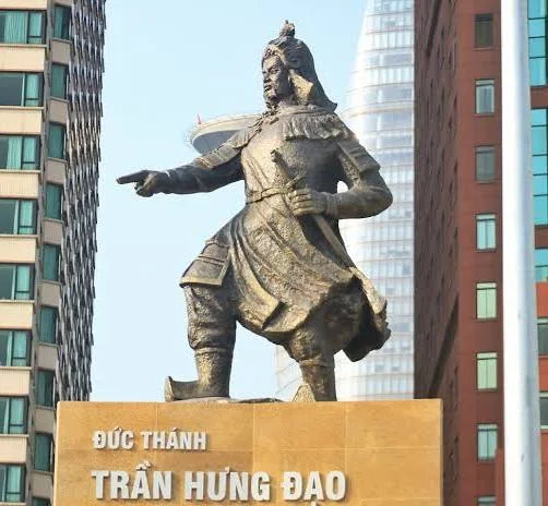 Vị ANH HÙNG TRẦN HƯNG ĐẠO