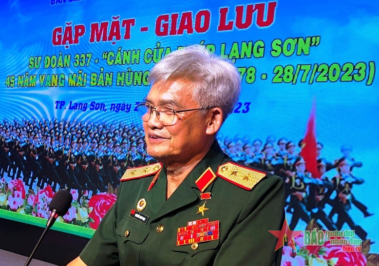HUYỀN THOẠI TỪ XÓM ĐỒNG HOANG: NGƯỜI CHIẾN SĨ LIÊN LẠC LÀM... CHỈ HUY ĐẠI ĐỘI