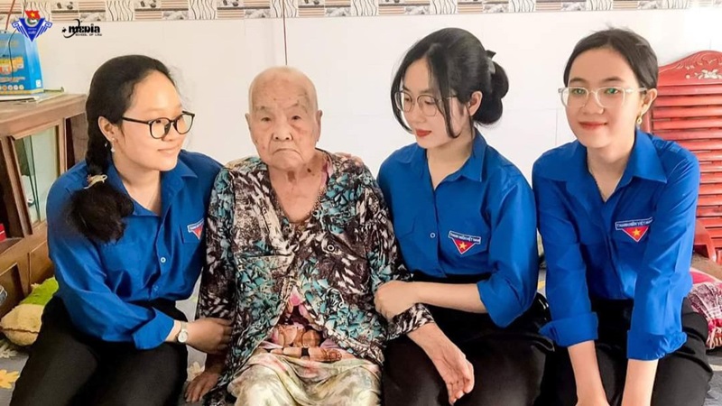 Mẹ Việt Nam Anh hùng Huỳnh Thị Lành