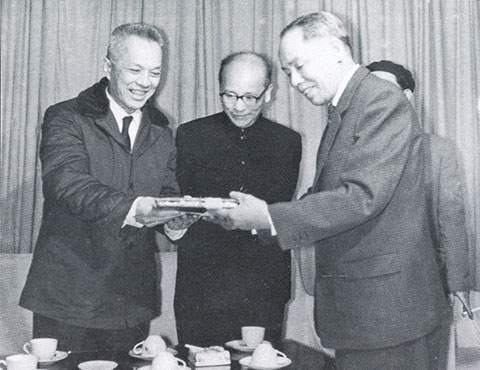 Giáo sư Hoàng Minh Giám – Nhà ngoại giao, nhà văn hóa