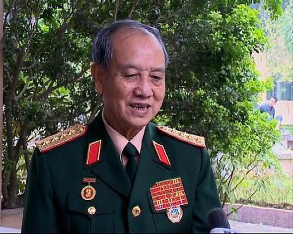 CÂU CHUYỆN THỜI HOA LỬA- ĐẠI TƯỚNG PHẠM VĂN TRÀ