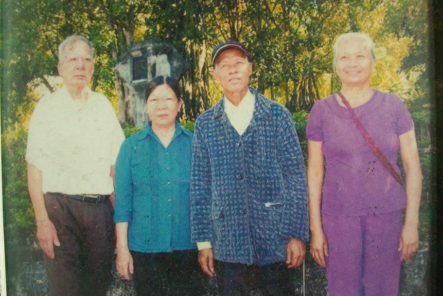 NỤ CƯỜI TRÊN SÔNG THẠCH HÃN