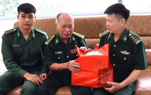 Hành trình dũng cảm của người anh hùng "3 tuổi quân" Đoàn Văn Thái