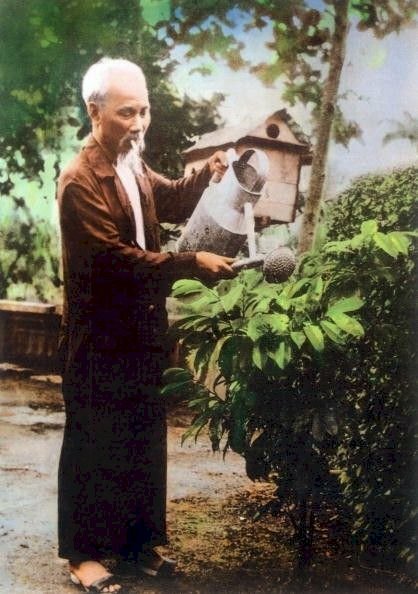 Kể chuyện về Bác Hồ – Lấy dân làm gốc