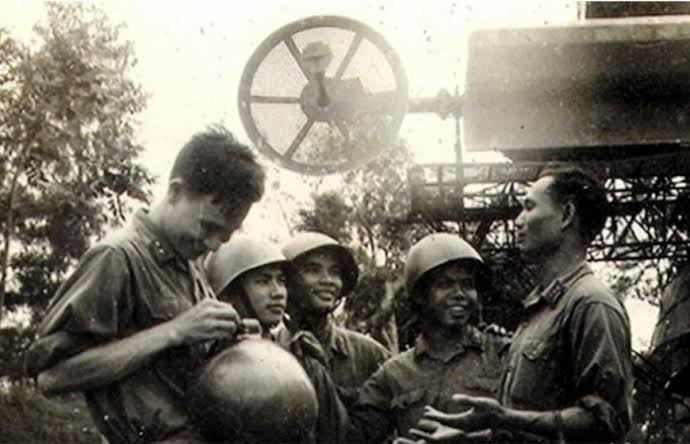 NGUYỄN VĂN PHIỆT – NGƯỜI TIỂU ĐOÀN TRƯỞNG LẬP KỲ TÍCH TRÊN BẦU TRỜI HÀ NỘI