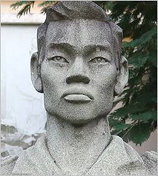 THỜI HOA LỬA – ANH HÙNG TRỪ VĂN THỐ