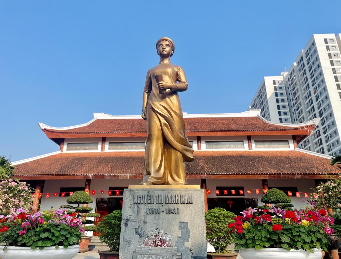 NGUYỄN THỊ MINH KHAI – NGƯỜI NỮ CHIẾN SĨ KIÊN TRUNG
