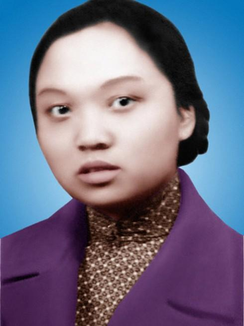 NGUYỄN THỊ MINH KHAI – CUỘC ĐỜI NGƯỜI NỮ CHIẾN SĨ CÁCH MẠNG KIÊN TRUNG