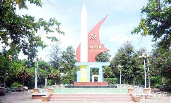 ĐỒNG CHÍ LÊ VĂN PHẨM VÀ QUYẾT TÂM “MỘT TẤC KHÔNG ĐI, MỘT LI KHÔNG RỜI” TẠI CĂN CỨ TỈNH ỦY MỸ THO