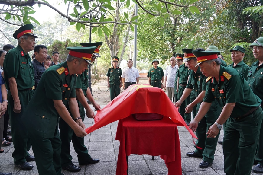 Anh hùng LLVT nhân dân, liệt sĩ Nguyễn Sông Thao