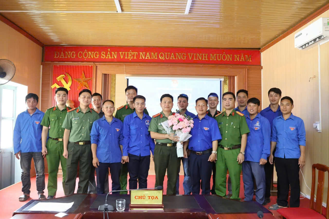 Ra mắt mô hình "thanh niên xung kích bản đảm an ninh trật tự" trên địa bàn xã Tủa Thàng giai đoạn năm 2026-2031