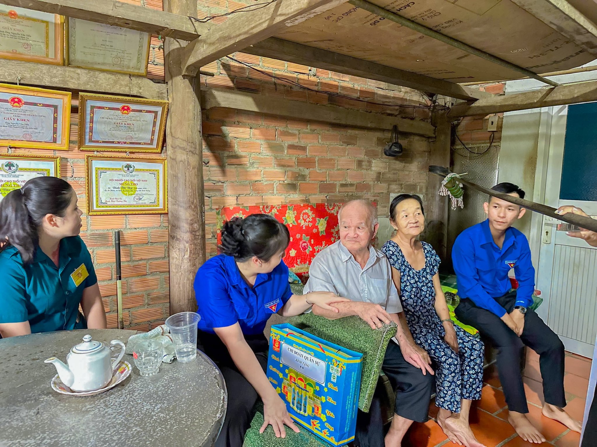 THƯƠNG BINH NGUYỄN VĂN TIẾN - NGƯỜI LÍNH TRỞ VỀ TỪ NHỮNG NĂM THÁNG HOA LỬA