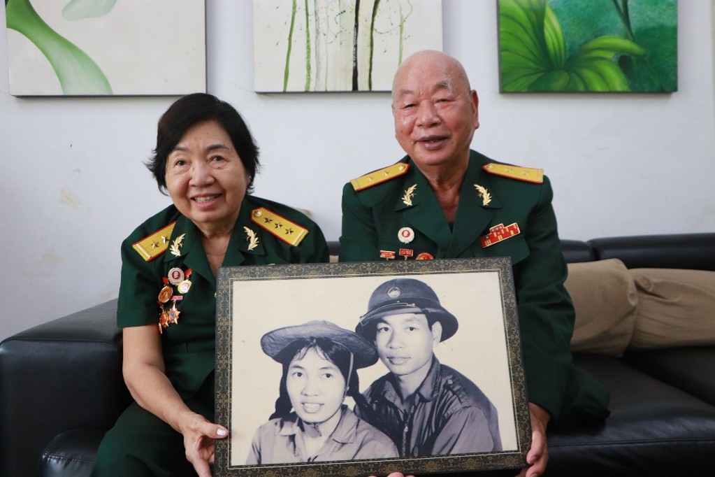Ký ức chiến tranh và mối tình thời lửa đạn của chiến sĩ Biệt động Sài Gòn Bà Nguyễn Thị Mai và ông Nguyễn Khắc Thành