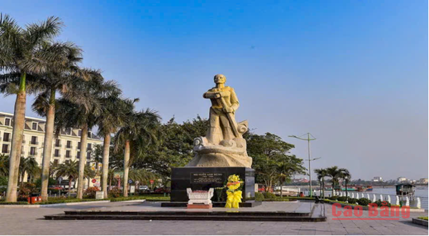 Chuyện về Mẹ Suốt bên dòng sông Nhật Lệ