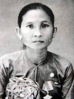 NGUYỄN THỊ ÚT - NỮ ANH HÙNG LỰC LƯỢNG VŨ TRANG NHÂN DÂN NGƯỜI MẸ VIỆT NAM ANH HÙNG