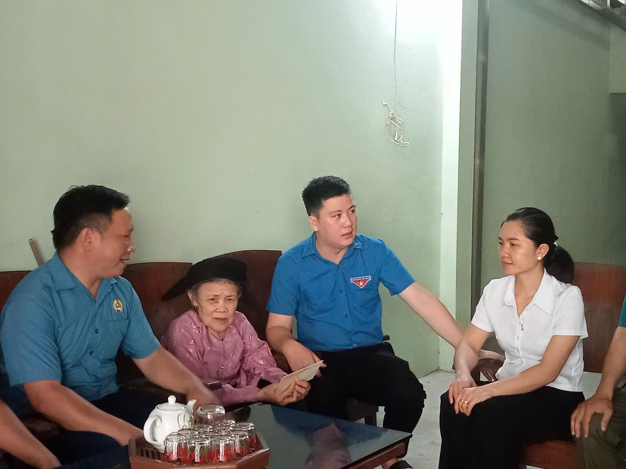 ẤM ÁP NGHĨA TÌNH THÁNG BẢY